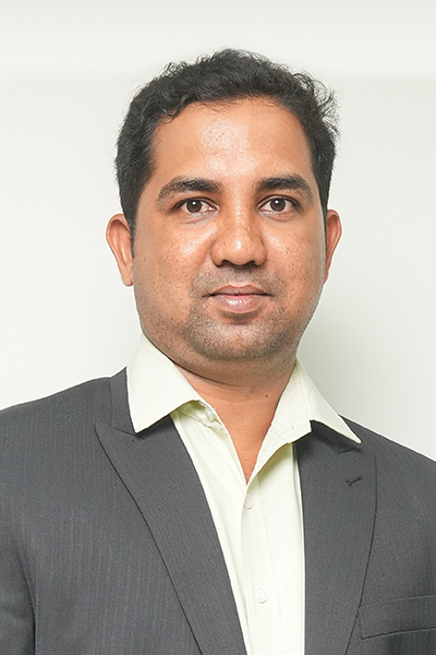 DR. MARIKUMAR R
